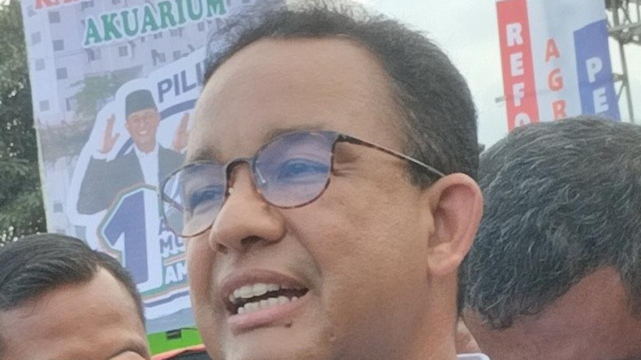 Muncul Gerakan Salam Empat Jari, Ini Respons Anies