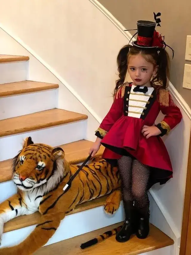 6 Potret Kostum Halloween Anak-anak Ini Antimainstream, Jauh dari Kesan Seram