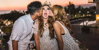 (Instagram/aurelie.hermansyah)