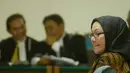 Suap itu dilakukan agar Akil Mochtar selaku ketua panel hakim mengabulkan permohonan perkara konstitusi pada 12 September 2013 yang diajukan Amir Hamzah-Kasmin sebagai pasangan calon bupati/wabup Kabupaten Lebak, Banten. (Liputan6.com/Johan Tallo)