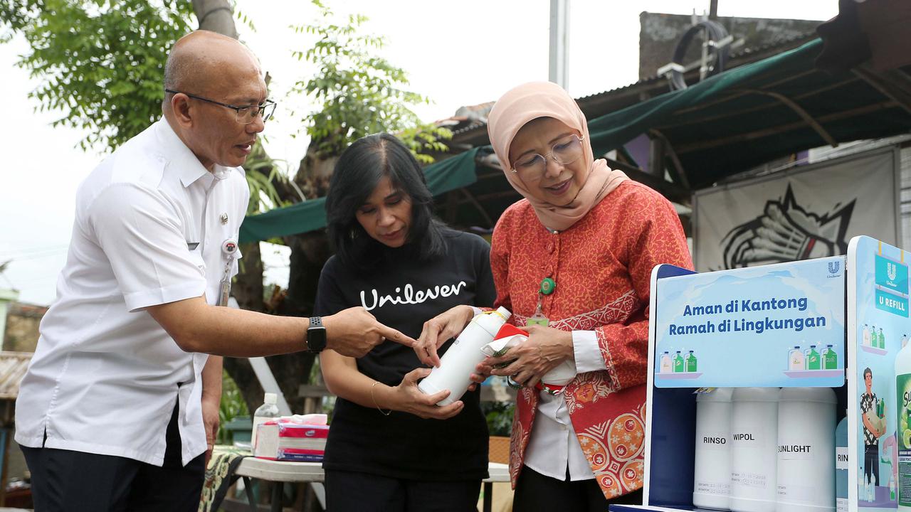 Bank Sampah Mendorong Masyarakat Meminimalisir Penggunaan Kemasan Plastik Baru