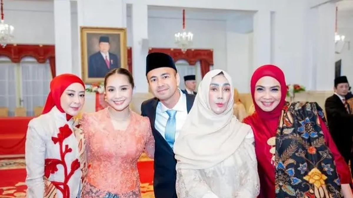 Tampilan Keluarga Raffi Ahmad saat Pelantikan