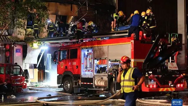 ledakan dari restoran barbecue di China