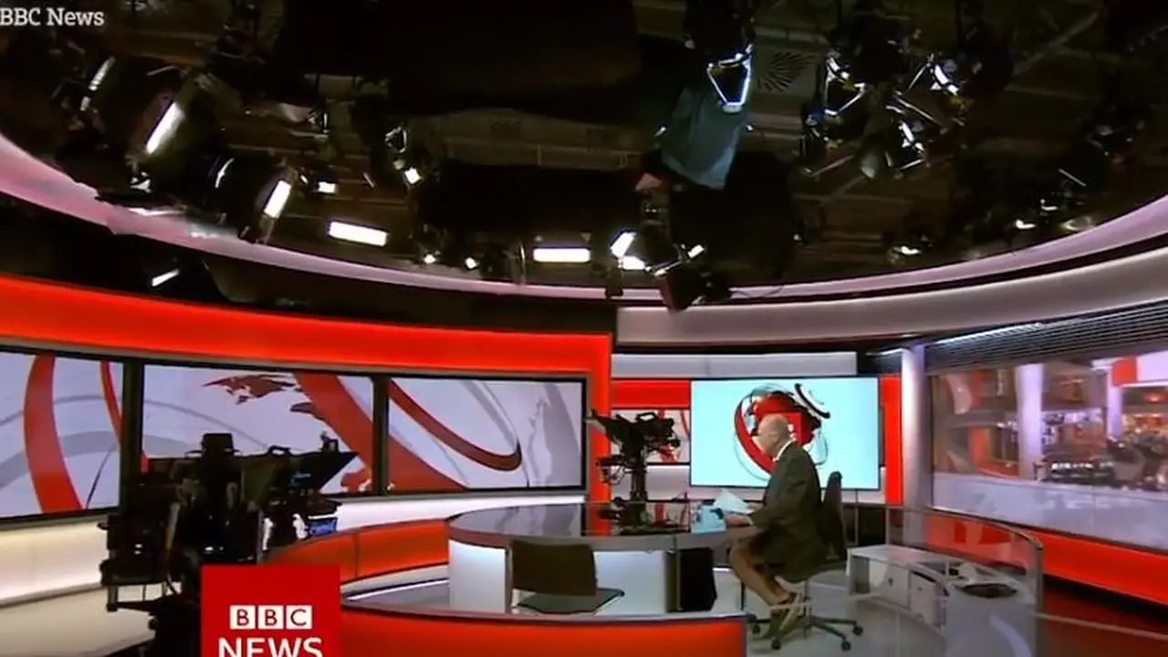 Presenter BBC Ketahuan Pakai Celana Pendek Saat Bawakan Berita Langsung di Televisi