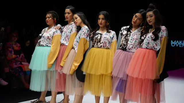 Makeover Beauty Beyond Rules JFW 2019 Tities Sapoetra