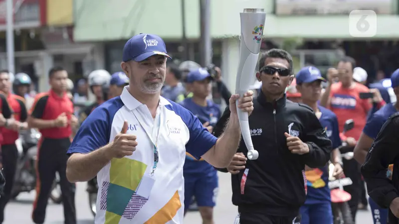 Pascal Wilmar Torch Relay Palembang