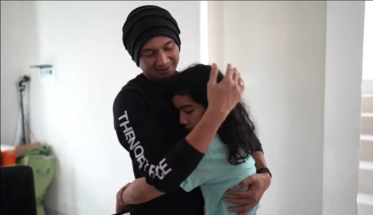 Anji dan Leticia Joseph (Youtube/Sheila Marcia & AwesomeFam)