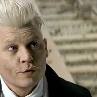 JK Rowling akhirnya buka suara setelah lama berdiam atas kontroversi yang melibatkan Johnny Depp dalam film Fantstic Beasts. (gizmodo.com.au)