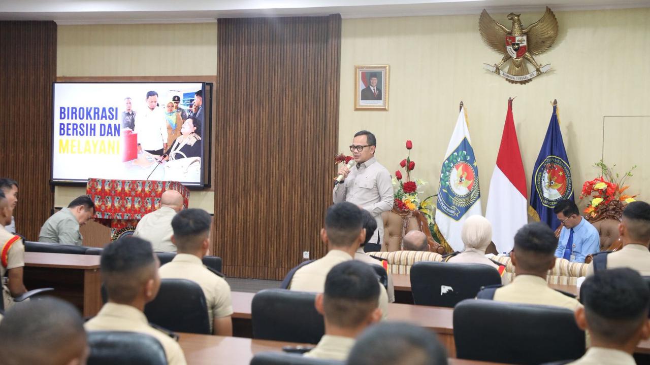 Wamendagri Bima ke Praja IPDN Papua: Kalian Harus Punya Nilai agar Tak Mudah Dibeli Kepentingan Transaksional