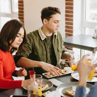 Makan siang yang perlu diperhatikan (Foto: Freepik.com)