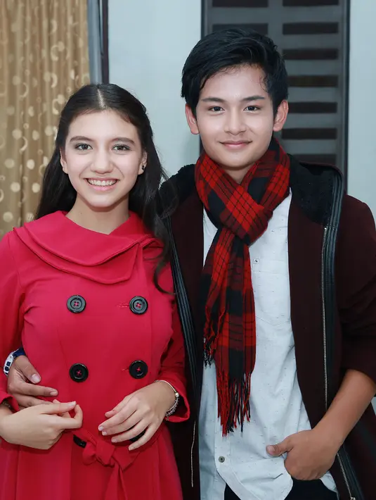 Randy Martin tak jauh berbeda dengan Cassandra Lee dalam merayakan hari Natal. Setelah dari gereja, Randy Martin mengatakan akan melanjutkannya dengan makan bersama keluarga. (Deki Prayoga/Bintang.com)