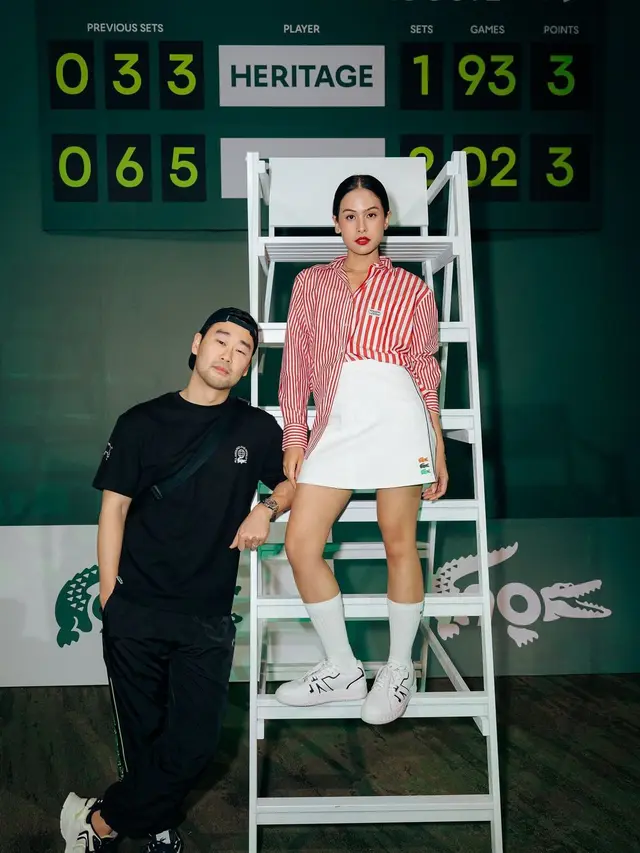 6 Potret Outfit Couple ala Maudy Ayunda dan Jesse Choi saat Main Tenis