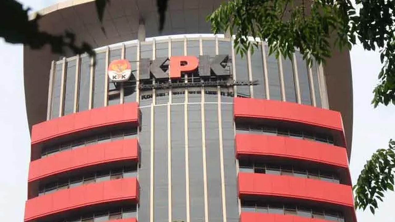 KPK Cecar Waketum Golkar Nurdin Halid soal Dugaan Pengurusan Perkara di MA