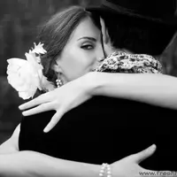 Sejumlah manfaat akan kamu dapatkan dengan berpelukan, diantaranya hidup kamu lebih bahagia dan sehat.
