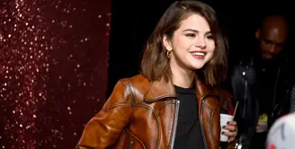 Tidak merasa sakit hati, Selena Gomez dikabarkan turut berbahagia dengan pertunangan Justin Bieber dan Hailey Baldwin. (Dave Kotinsky  GETTY IMAGES NORTH AMERICA  AFP)