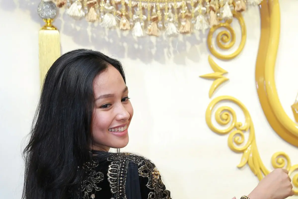 [Bintang] Tya Arifin 