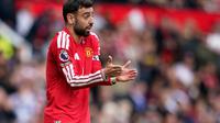 Ekspresi Bruno Fernandes di laga Manchester United vs Nottingham Forest, Minggu (17/5/2026) (AP Photo/Dave Thompson)