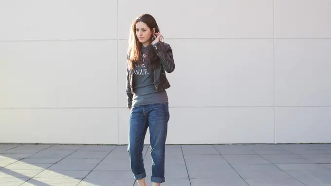 7 Tren 'Jeans' yang Sanggup Jadi Pelengkap 'OOTD'