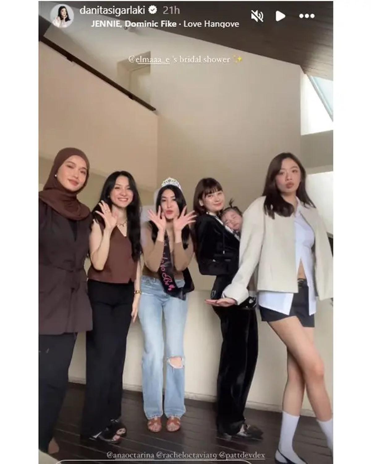 6 Potret Reuni Girlband Princess di Bridal ShowerElmaAgustin, Dipuji Awet Muda