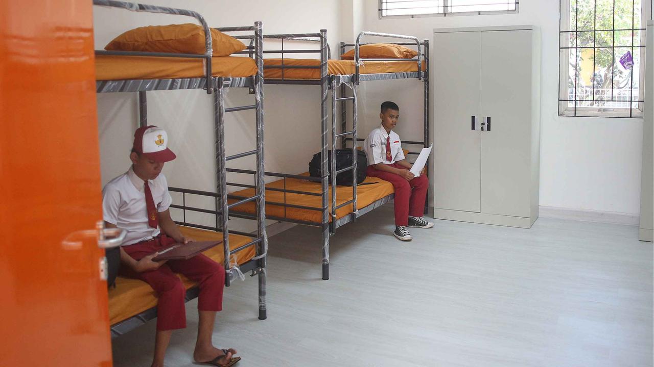 FOTO: Riang Gembira Calon Siswa Sekolah Rakyat Jalani Program Simulasi di Sentra Handayani