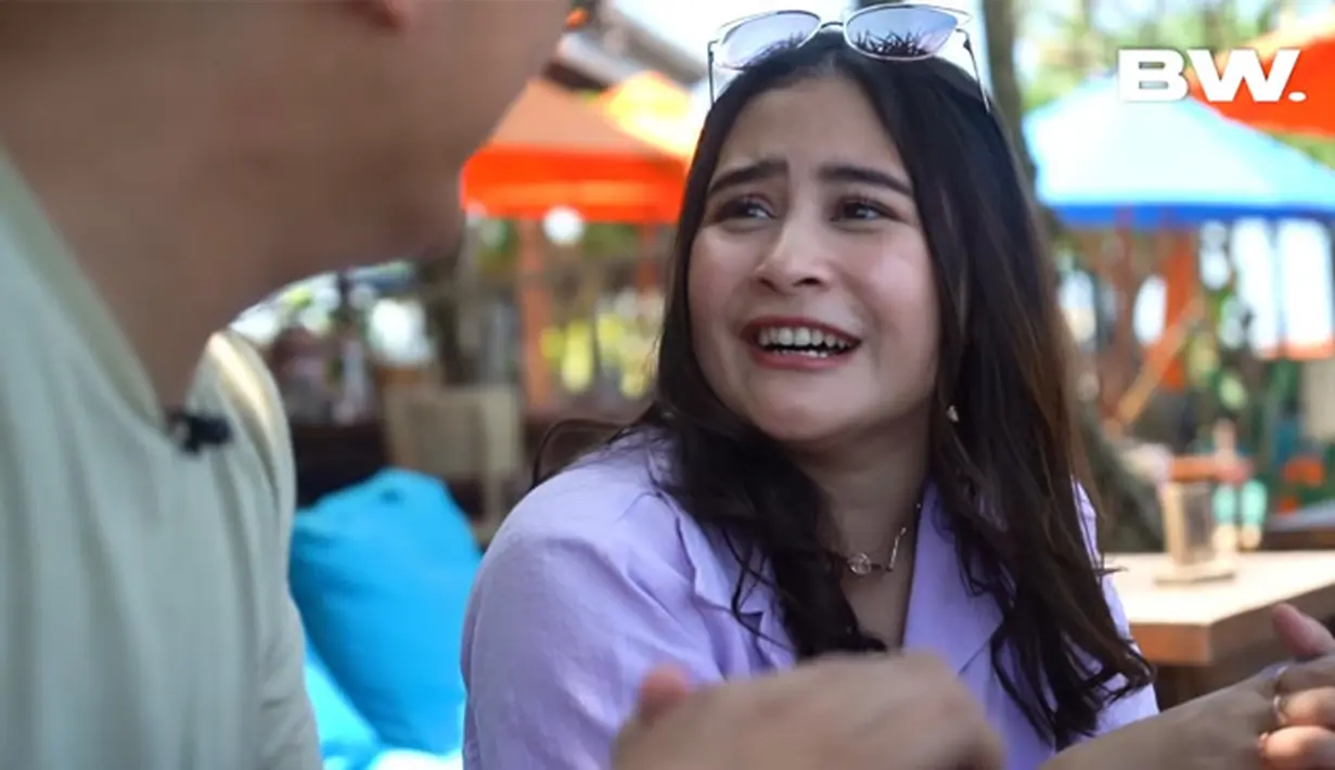 Prilly Latuconsina (Youtube/ Boy William)