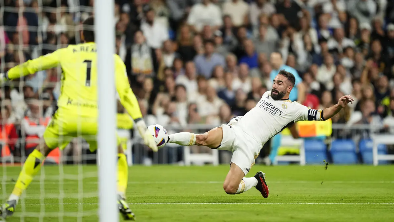Foto: Momen Valverde dan Joselu Bawa Real Madrid Comeback Atasi Real Madrid, Kukuh Puncaki Klasemen dengan Poin Sempurna
