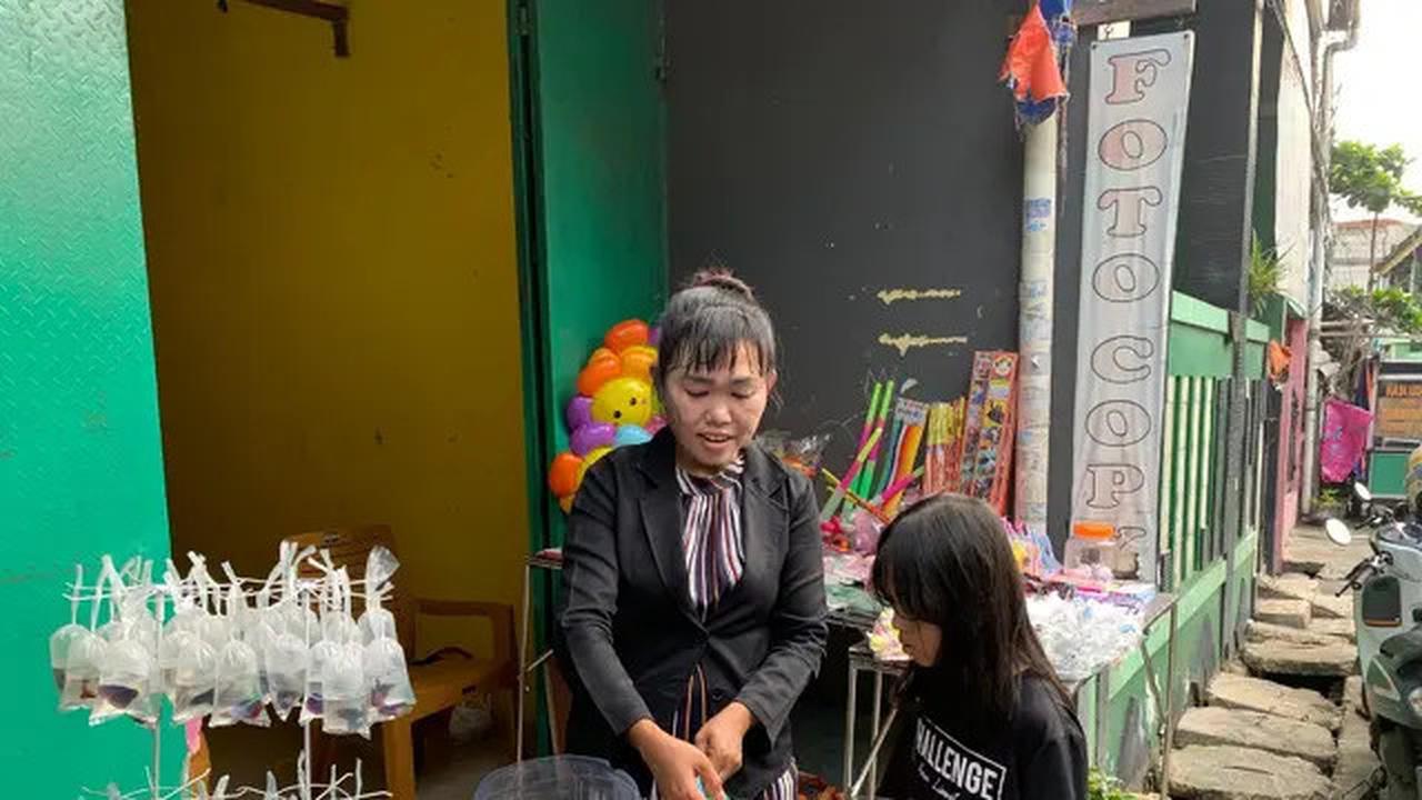 Istri Muda Pak Tarno Bantah Tudingan Menikah dengan Sang Pesulap karena Harta