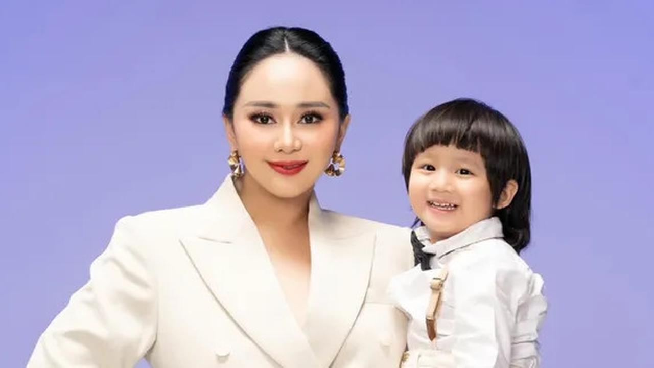 Denise Chariesta Sebut Anaknya Tumbuh Bahagia dan Sudah Memaafkan Hujatan Warganet