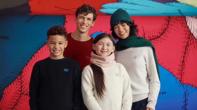 Liburan Makin Stylish dengan Koleksi Rajut UNIQLO x KAWS [Dok/UNIQLO]