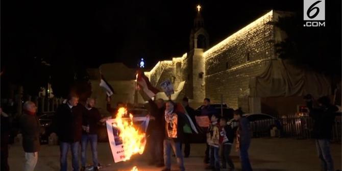 VIDEO: Mike Pence Tiba di Israel, Warga Palestina Menolak