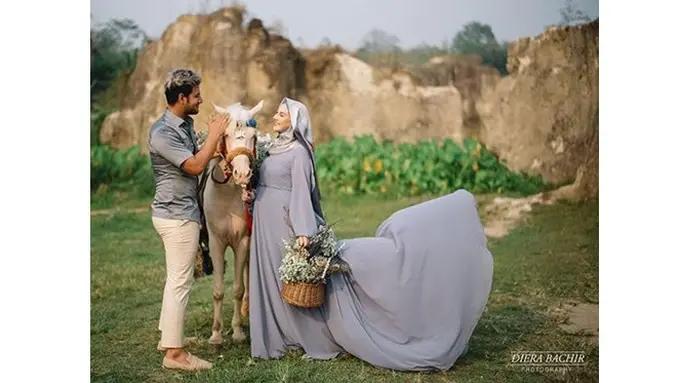 Bayi Kembarnya Meninggal, Ini 7 Momen Kenangan Kehamilan Irish Bella