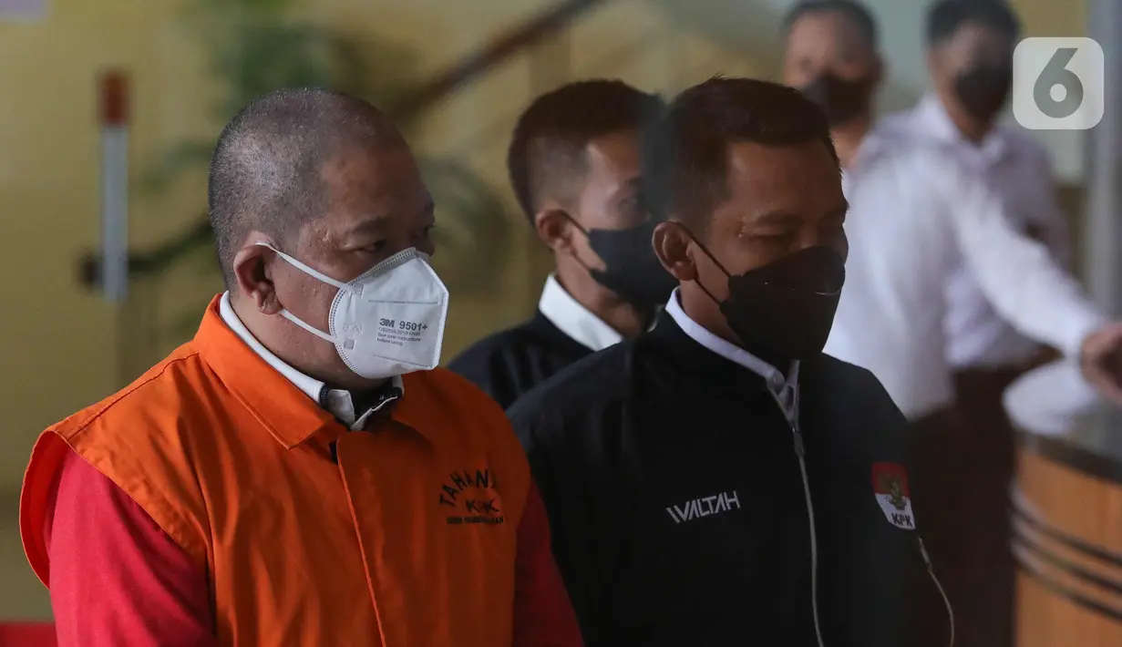 Laurenzius diduga menyusun skenario untuk menghalang-halangi proses penyidikan," kata Wakil Ketua KPK Nurul Ghufron di Gedung KPK, Jalan Kuningan Persada, Jakarta Selatan, Senin (20/3/2023). (Liputan6.com/Herman Zakharia)
