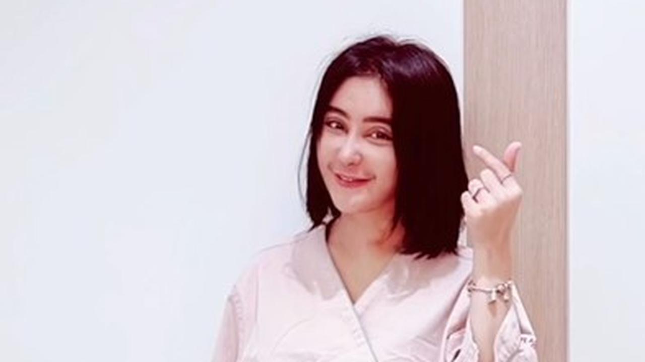 Potret Transformasi Uut Permatasari Setelah Operasi Plastik di Korea, Merasa Terlihat Lebih Muda