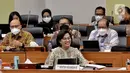 <p>Menteri Keuangan Sri Mulyani saat mengikuti rapat kerja pemerintah dengan Banggar DPR di Kompleks Parlemen, Senayan, Jakarta, Rabu (14/9/2022). Rapat tersebut membahas postur sementara RUU APBN TA 2023. (Liputan6.com/Angga Yuniar)</p>