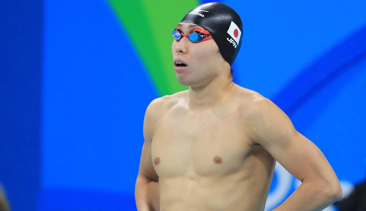 Perenang pria Jepang, Kosuke Hagino saat berlaga di kategori gaya bebas 200 meter pada Olimpiade Rio de Janeiro 2016 di Olympic Aquatics Stadium, Brasil (7/8). (REUTERS / Dominic Ebenbichler)