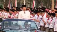Beredar Video Dirut Garuda Ari Askhara Naik Mobil Antik Garuda 1