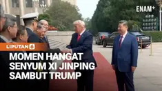 Presiden China Xi Jinping menyambut hangat kehadiran Presiden Amerika Serikat Donald Trump di Balai Besar Rakyat, Beijing, China, Kamis (14/5). Xi Jinping menyambut Trump dengan sangat hangat dan senyuman.
