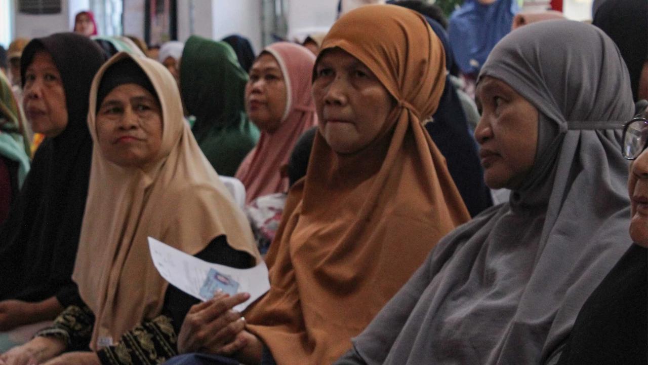 FOTO: BLT Kesra Rp 900 Ribu Mulai Cair Gelombang Kedua, 35 Juta Warga Jadi Penerima Bantuan
