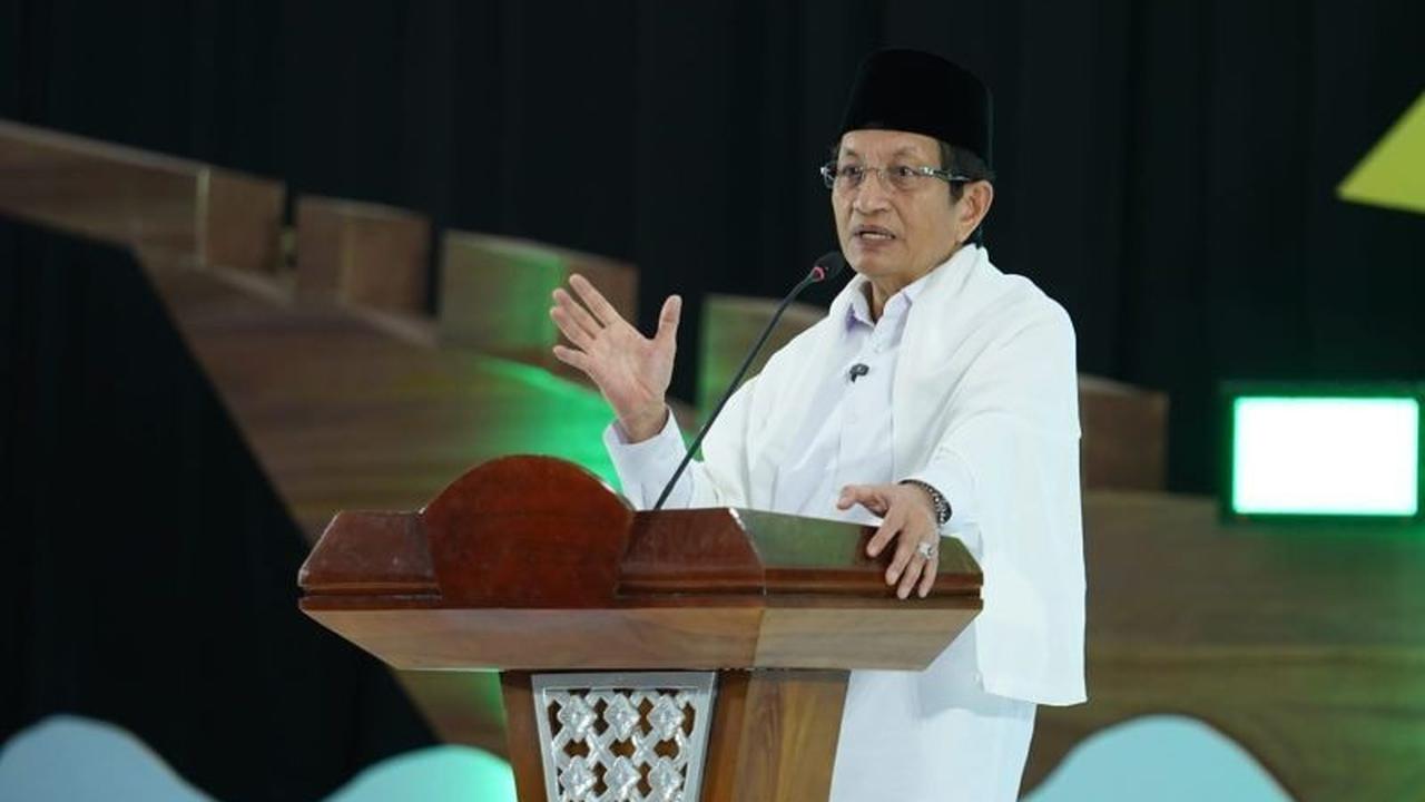 Bukan Sekadar Hafalan! Menag: Tradisi Intelektual Pesantren Harus Kritis Berbasis Turats