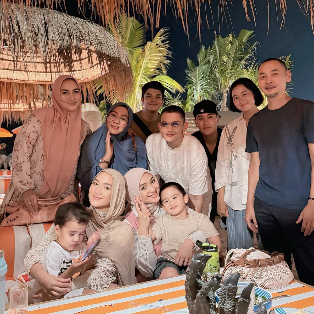 Potret Ultah ke-4  Athar Anak Citra Kirana dan Rezky Adhitya