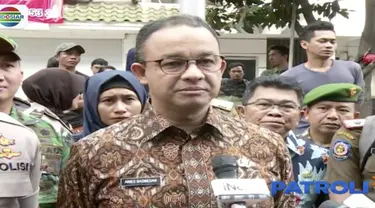 Tinjau lokasi ledakan di Ruko Grand Wijaya, Anies Baswedan imbau masyarakat perhatikan pengunaan tabung gas.