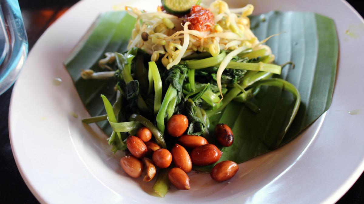 Resep Plecing Kangkung Khas Lombok, Berikut 3 Lauk yang Cocok Dinikmati Dengan Menu Ini