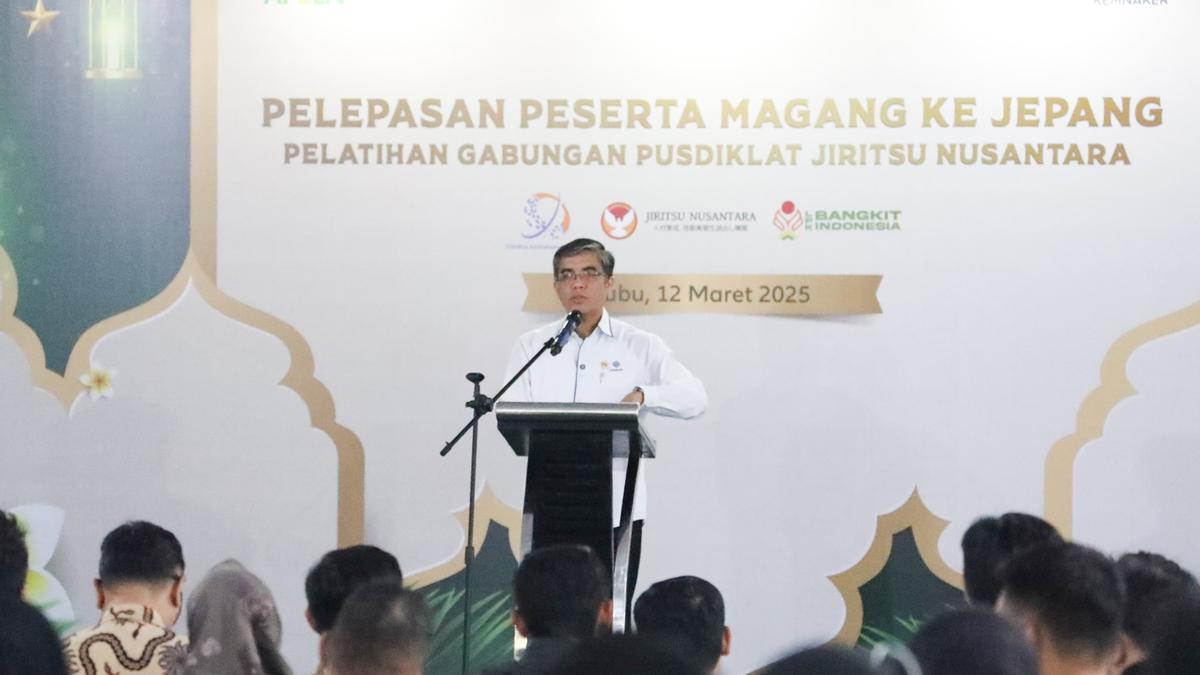 Diperintah Prabowo, Menaker Segera Susun Peraturan Menteri tentang Outsourcing