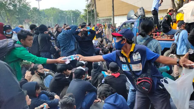 Para Perantau Mengejar Rezeki Jadi Pedagang Pempek Palembang (1)