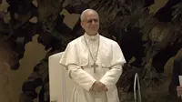 Pope Leo XIV experienced an unforgettable moment in the cockpit of an Iberia aircraft during a Madrid-Barcelona flight, interacting with the the flight crews.