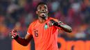 Kiper Timnas Nigeria, Daniel Akpeyi saat ini tercatat berumur 35 tahun. Dirinya telah mengoleksi 19 caps sejak debutnya pada 2015 silam. Pada Piala Afrika 2019, Akpeyi berhasil menjadi kiper utama dan membawa Nigeria menjadi juara ketiga. (AFP/Giuseppe Cacace)