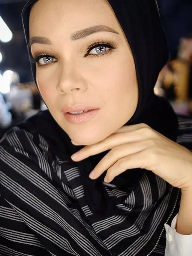 [Bintang] Dewi Sandra