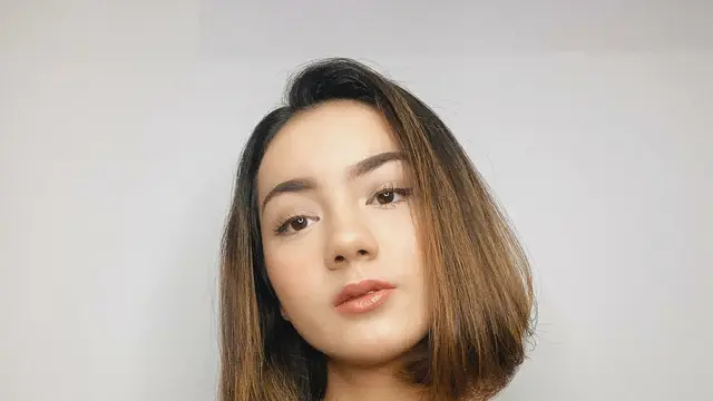 Terlihat Lebih Fresh, Ini 5 Potret Terbaru Ersya Aurelia dengan Rambut Pendek