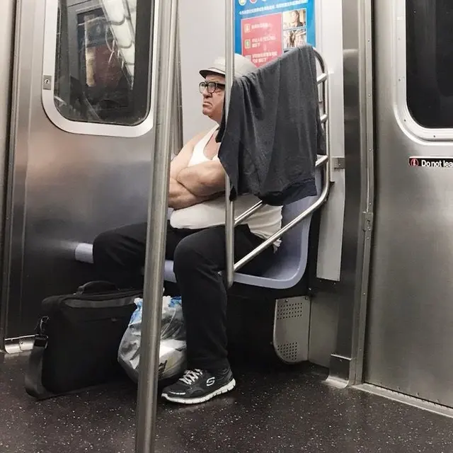 Begini Mirisnya Suasana di Subway New York, Banyak Dihuni Tunawisma