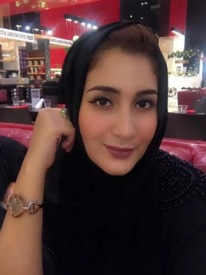 [Bintang] Tania Nadira